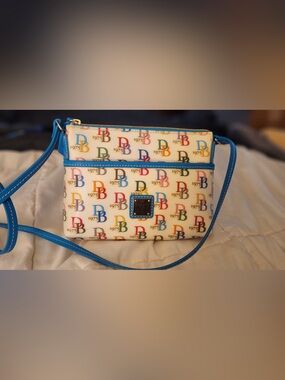 Dooney and Burke 1975 Signature Rainbow White Ginger Crossbody Purse
